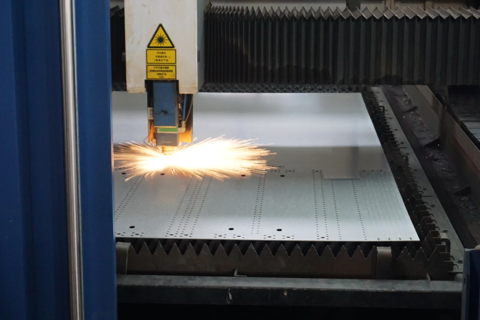 Sheet-metal cutting equipment for cabinet fabrication